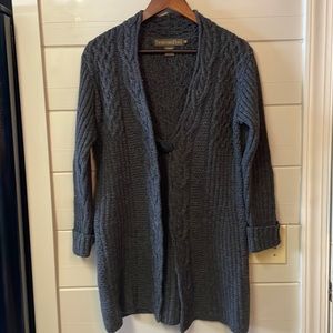 Inis Crafts 100% Merino Wool Gray Open Cardigan Ireland Made Knit  Size M.